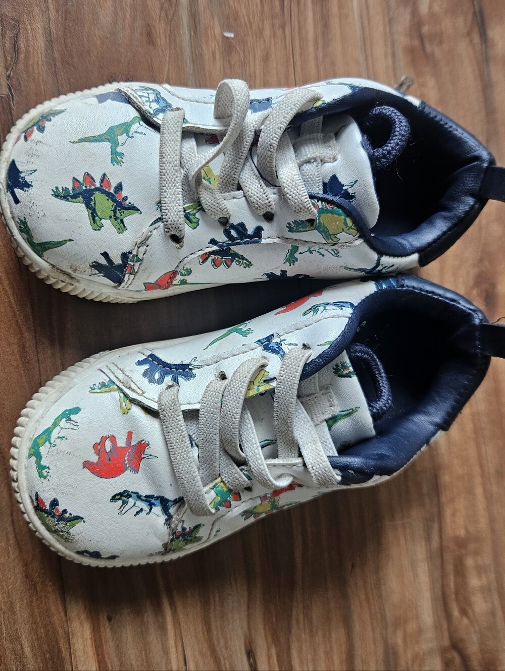 Kids Carters Size 6 White Dinosaur Print Sneakers - Lightweight Casual Shoes